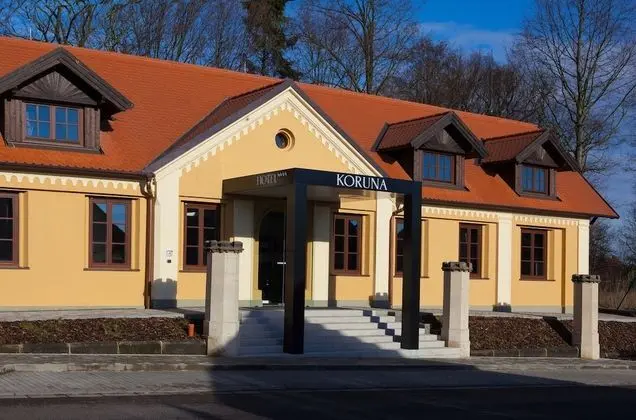 Hotel Koruna - 1