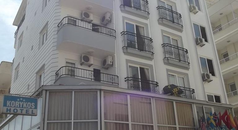 Korykos Hotel