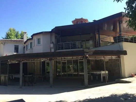 Köşdere Kırkgeçit Termal Hotel