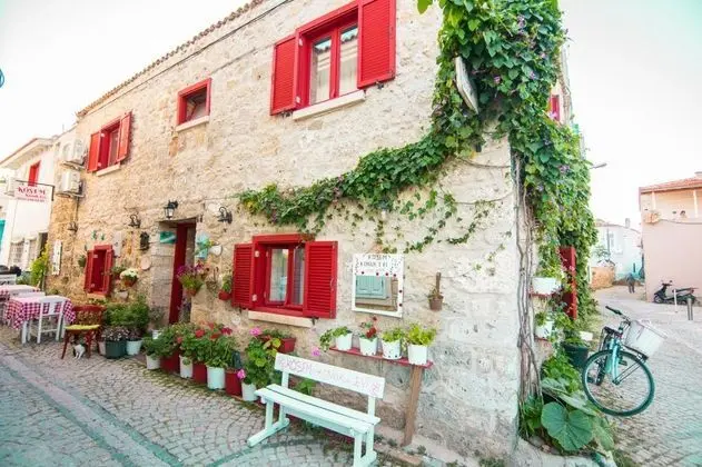 Köşem Konuk Evi