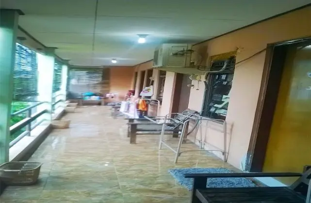 Kost Semarang Peterongan Timur - İç Mekan