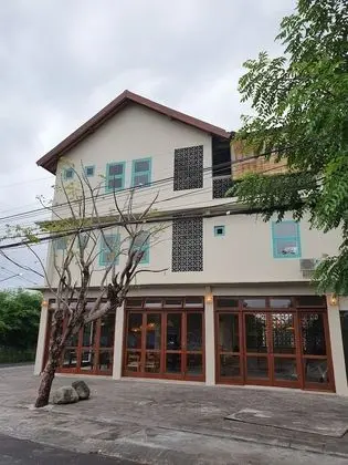 Kosta Hostel Berawa
