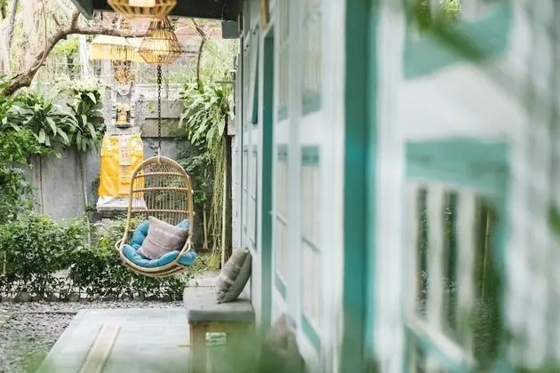 Kosta Hostel Seminyak - Dış Mekan