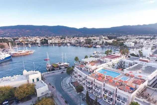 Kosta Palace - Dış Mekan
