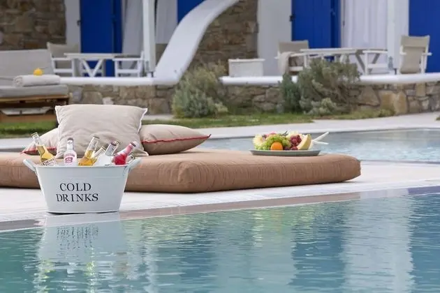 Kostantis Summer Villas and Suites - Havuz