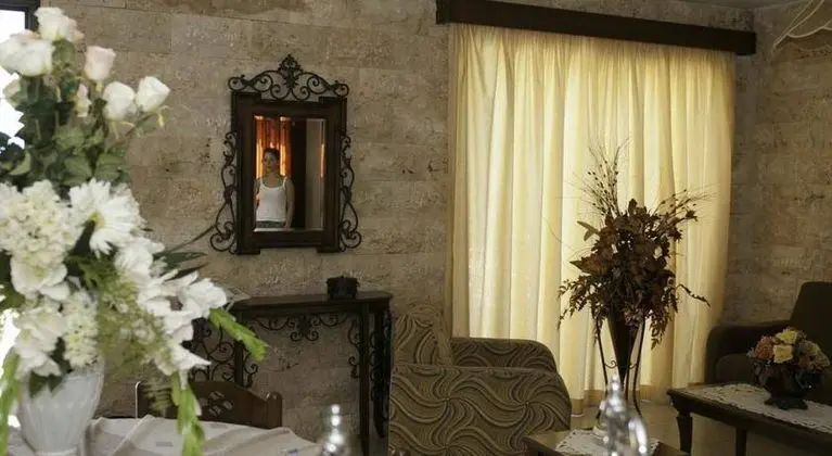 Kotzias Beach Apartments
