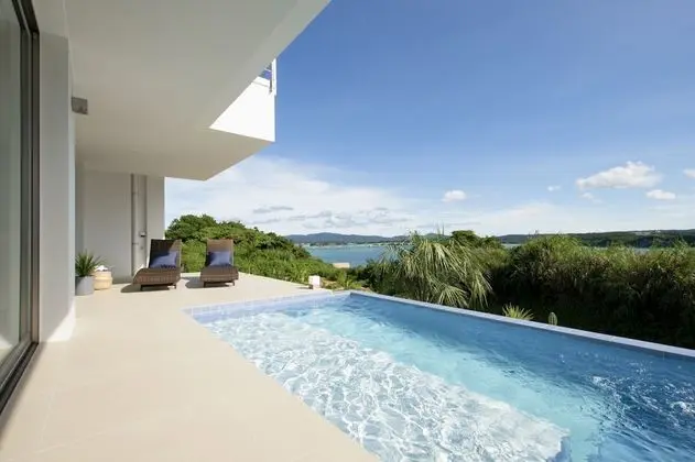 KOURI VILLA Indigo