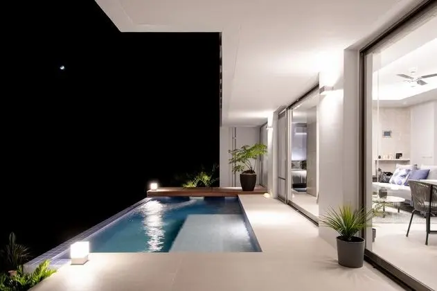 KOURI VILLA Indigo - Havuz
