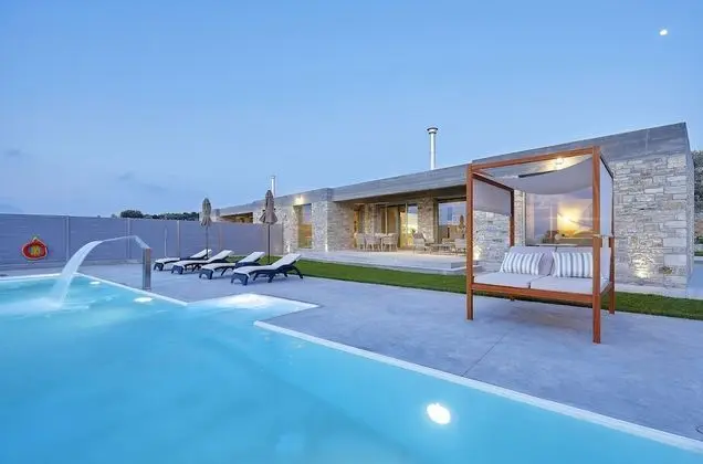 Kouros Villa
