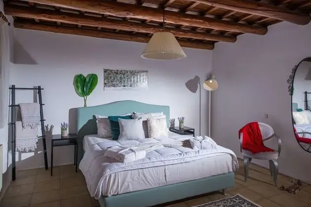 Koutouloufari House by Checkin - Öne Çıkan Resim