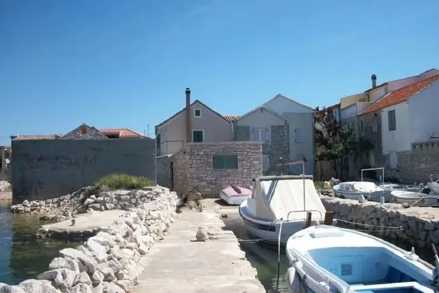 Kova - 10 m From sea - A1 - Dış Mekan
