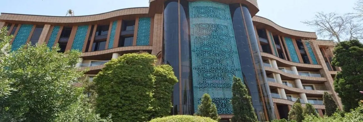 Kowsar Isfahan Hotel