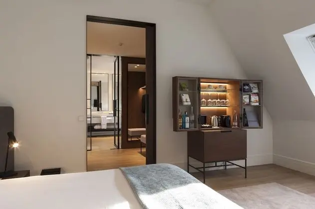 Kozmo Hotel Suites & Spa - Oda