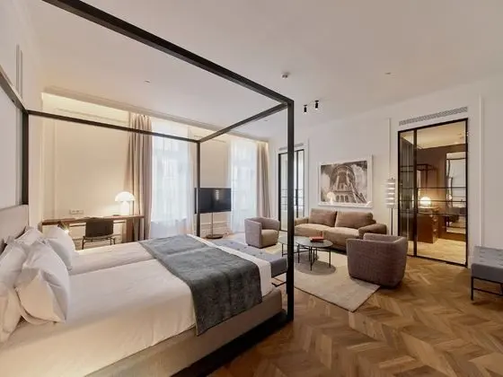 Kozmo Hotel Suites & Spa - Öne Çıkan Resim