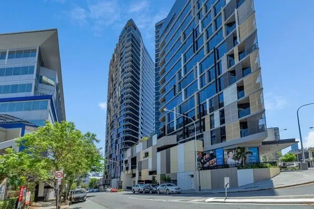 KOZYGURU BRISBANE ONE 1Bed APT Parking - Dış Mekan