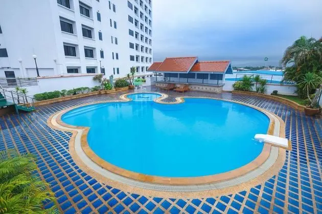 KP Grand Hotel Chanthaburi - Havuz