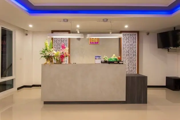 Krabi Inn & Omm Hotel - Lobi