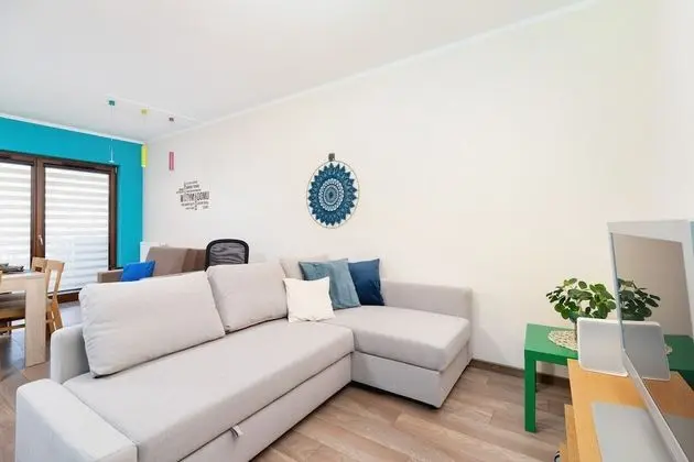 Kraków Apartment Szafrana by Renters
