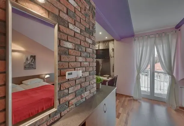 KrakowRentals-Beauty of Krakow Studio - İç Mekan