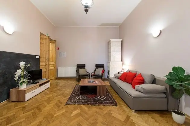 KrakowRentals - Family Apartment