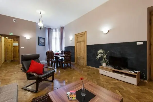 KrakowRentals - Family Apartment - Oda Düzeni