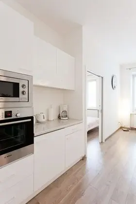 KrakowRentals - Snow White Apartment - Mutfak
