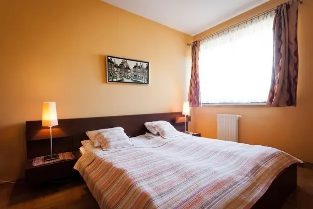 KrakowRentals - Trinity Apartment - Oda
