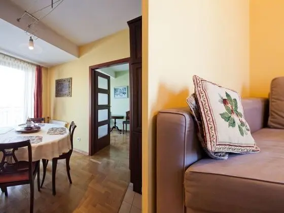 KrakowRentals - Trinity Apartment - Oda Düzeni