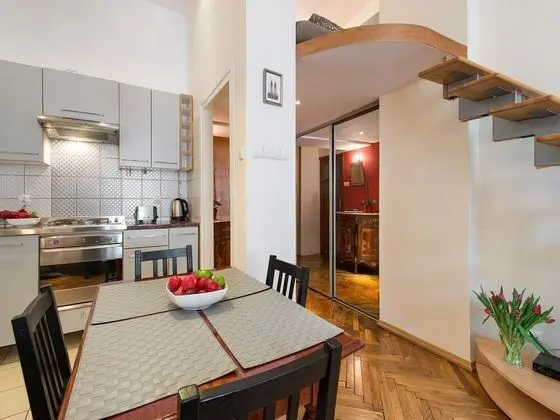 Krakowrentals - Urban Studio Apartment - Oda Düzeni