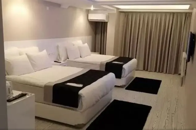 Kremon Hotel - Oda