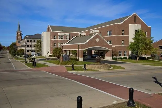 Kress Inn Clarion Collection