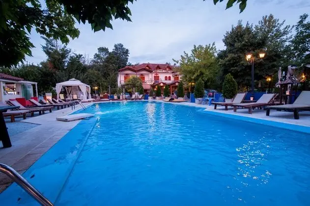 Krikonis Suites - Havuz