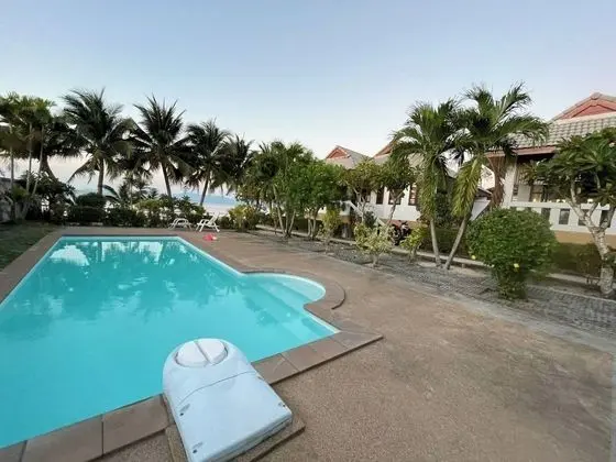 Krisada Beach Resort - Havuz