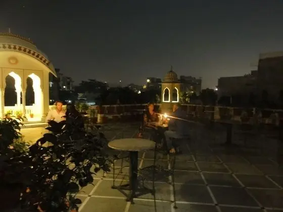 Krishna Palace - A Heritage Boutique Hotel - Yerinde Yemek