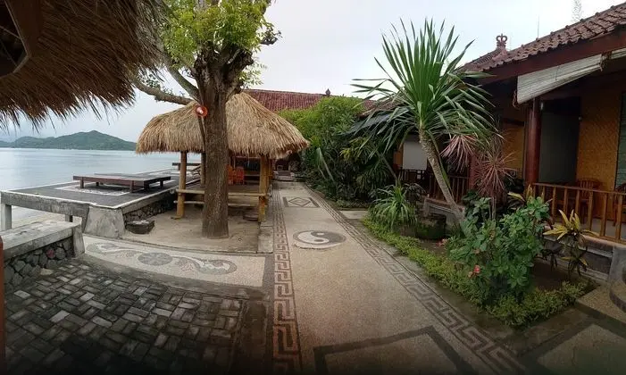 KRISNA BUNGALOWS AND RESTAURANT - Dış Mekan