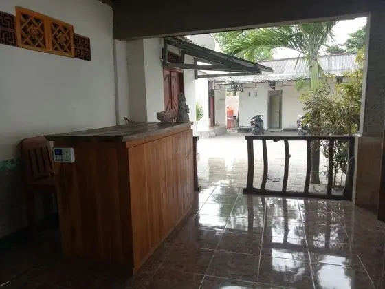 KRISNA BUNGALOWS AND RESTAURANT - Lobi