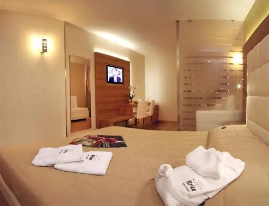 Kriss Internazionale