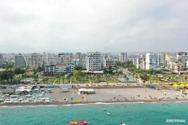 Kristal Beach Hotel