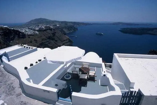 Krokos Villas Apts