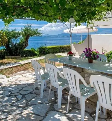 Krouzeri Beach Apartments - Yerinde Yemek