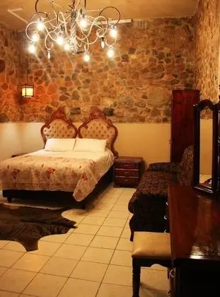 Kruger Castle Guest House