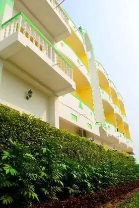 Hotel Krusti Resort