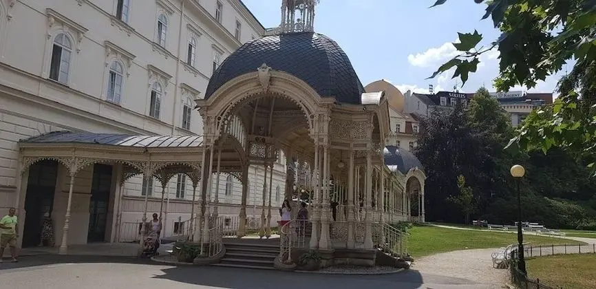 Ksenia Apartment - Sıcak Kaynaklar