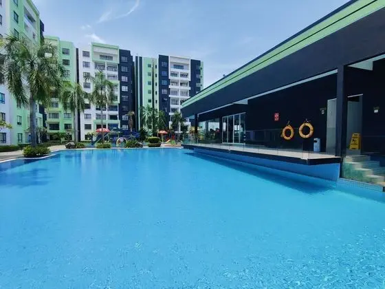 KT's Homestay-Manhattan Ipoh w Waterpark