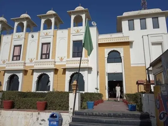 Kuber Resort - 1