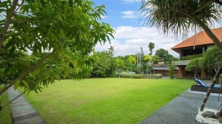 Kubu Cempaka Seminyak Hotel - Dış Mekan