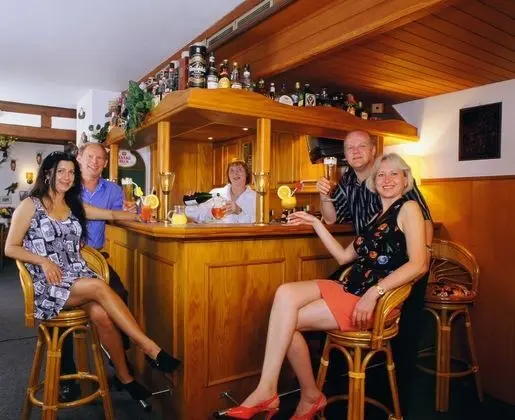 Kull von Schmidsfelden - Bar
