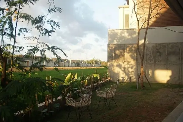 Kultur Umalas Hostel - Adults Only - Dış Mekan