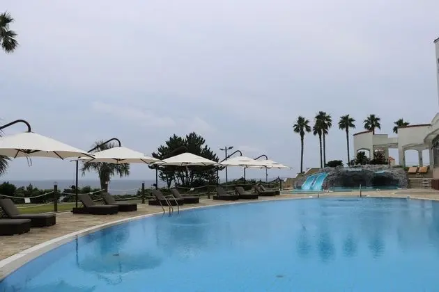 Kumho Jeju Resort - Havuz