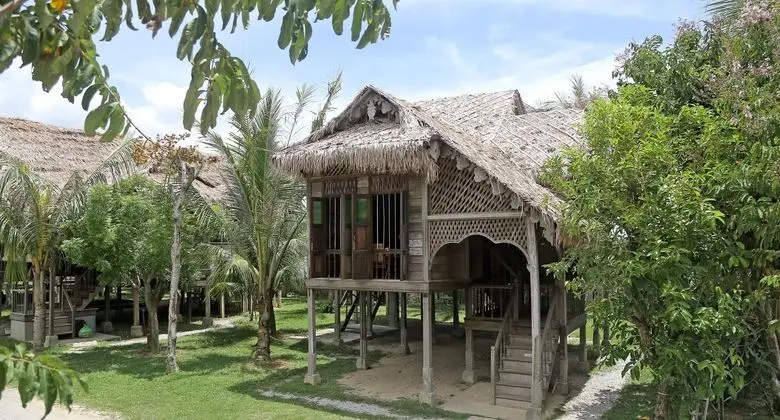 KUNANG KUNANG HERITAGE VILLAS